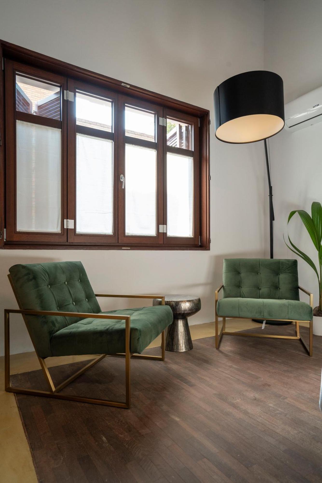 La Moderna Suites Малага Экстерьер фото